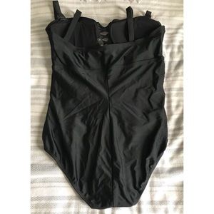 TORRID ONE PIECE BATHING SUIT
